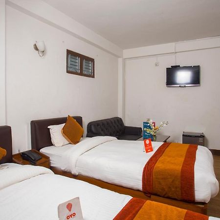 Oyo 104 Hotel Baltic Inn Kathmandu Exteriör bild