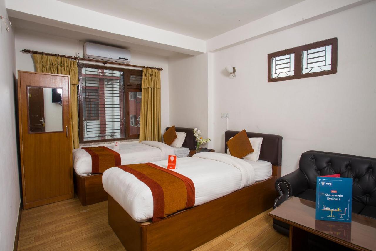 Oyo 104 Hotel Baltic Inn Kathmandu Exteriör bild